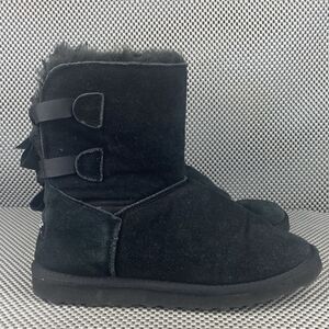 UGG Bailey Bow II Boots Womens Size 10 Black Leather Winter Outdoor Casual